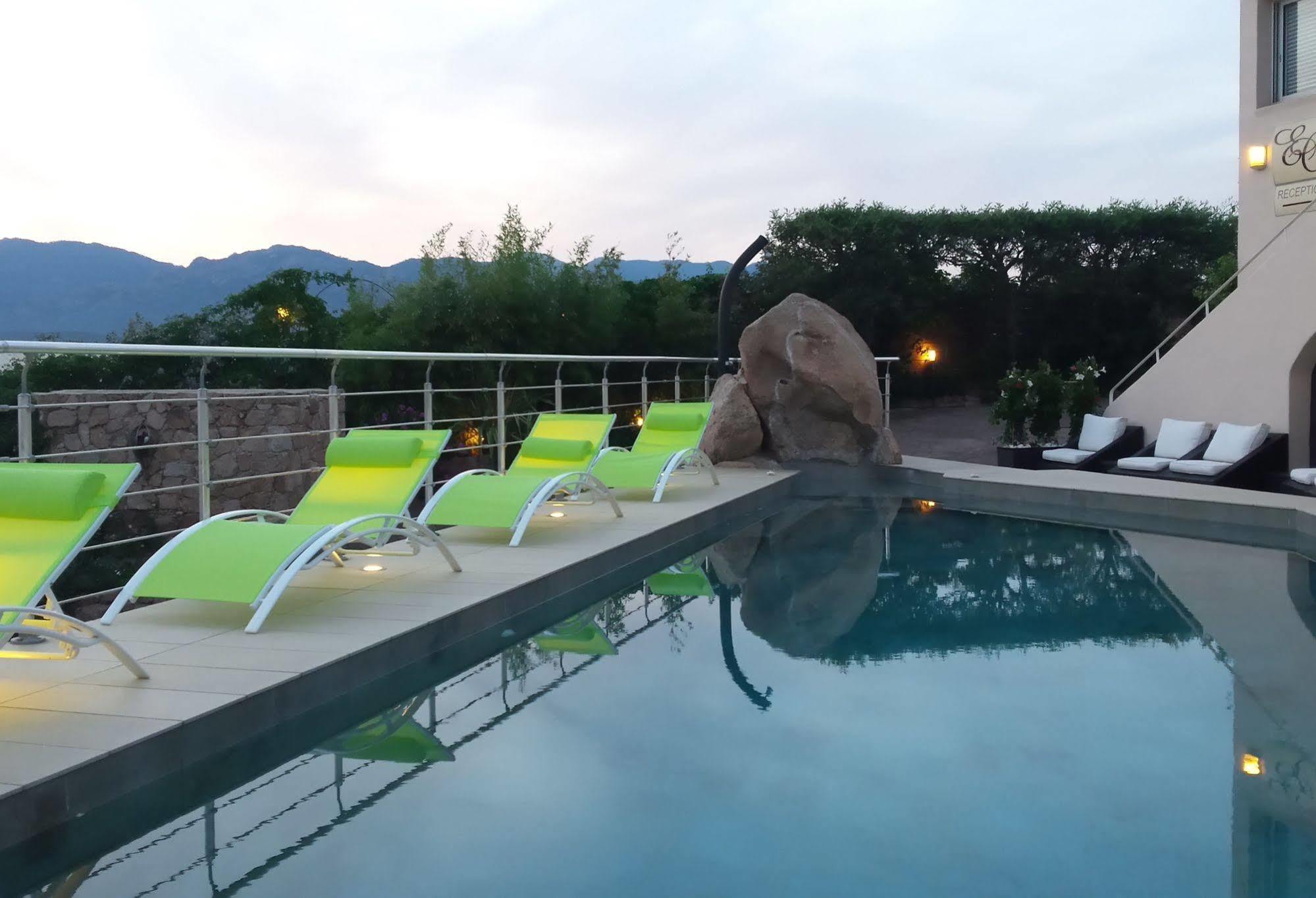 Private Hotel - Adult Only ポルトヴェッキオ エクステリア 写真